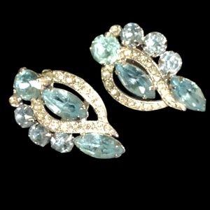 Vintage EISENBERG clip earrings
